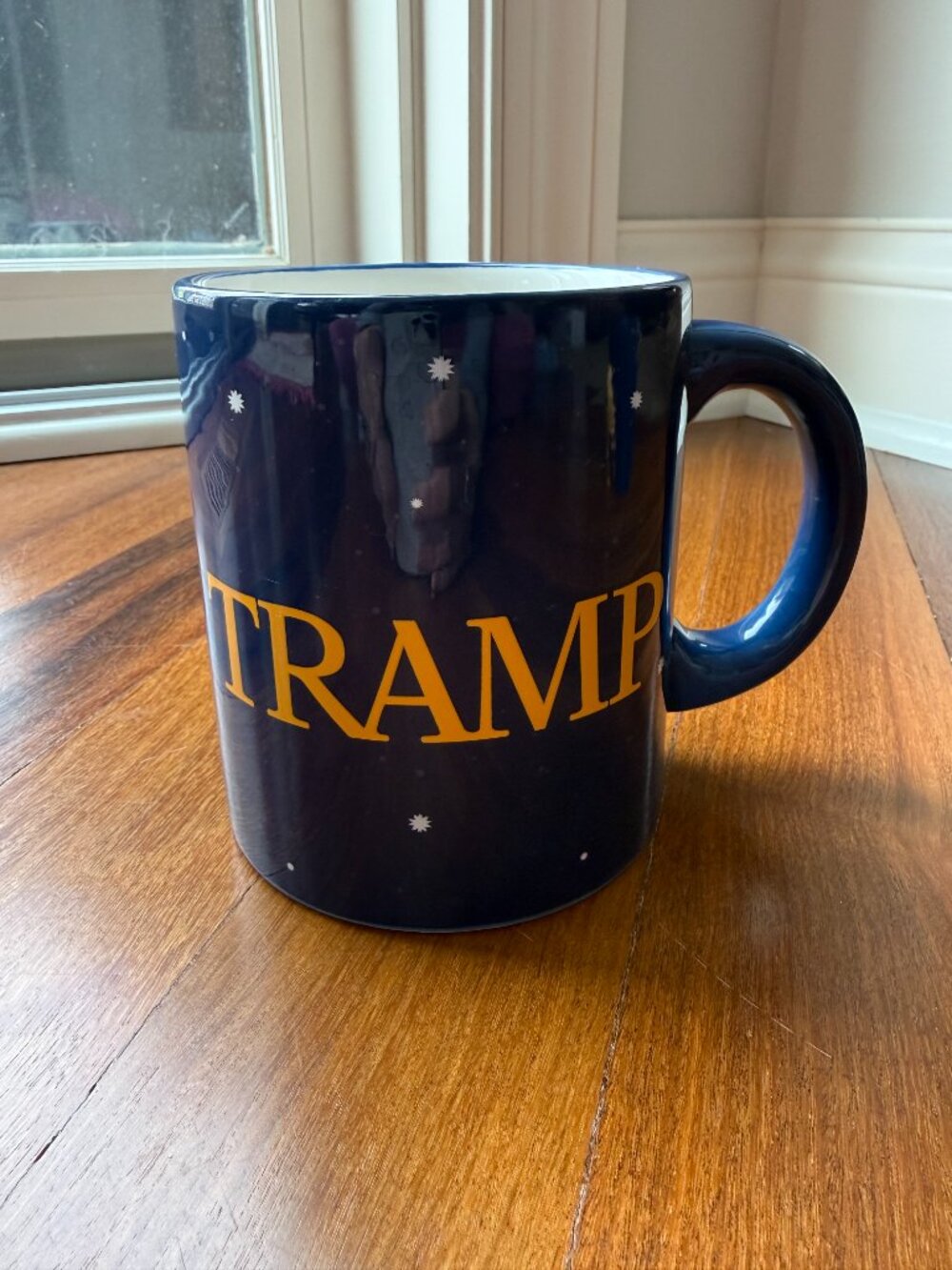 Disney Lady & the Tramp 3D Mug Set - Picture 6 of 14